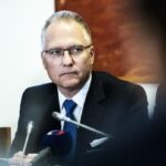 Čína neváhá používat obchodní vztahy jako zbraň, říká šéf BIS