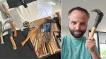Drahé výrobky z masivního dřeva si zvládnete vyřezat sami za pár korun