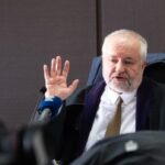 Platy soudců a ostatních ústavních činitelů se vzdalují, stěžuje si prezident soudcovské unie Vávra