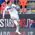 Atalanta má 10 výher v řadě a vede ligu, Neapol drží krok