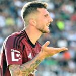 Fotbalové přestupy ONLINE: Sparťan v hledáčku Slovanu