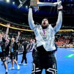 Pohádkový víkend. Titul Slavie, teď i jeho