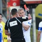 Rozhodčí Černý vysvětlil červené na Baníku: Kliment měl kotník do pravého úhlu