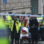 Hrozivé obrázky z Liverpoolu: řidič najel do davu fanoušků, zranil 27 lidí včetně čtyř dětí