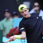 Roland Garros ONLINE: V akci Menšík i Muchová, Vondroušová porazila Rusku