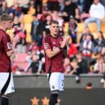 Zklamání na Spartě: Panák šel do kolen, posila na tribuně