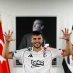 Fotbalové přestupy ONLINE: Jurásek oficiálně v Besiktasi