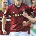 Fotbalové přestupy ONLINE: Konec profi kariéry, ale..