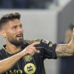 Fotbalové přestupy ONLINE: Překvapivý konec legendy, vrací se domů