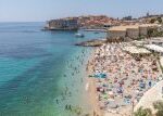U středověkých hradeb v Dubrovníku našli potopený člun z 18. století