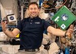 Chutná čokoláda ve vesmíru jinak než na Zemi? Polský astronaut odpovídal na zvídavé otázky dětí