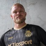 Fotbalové přestupy ONLINE: Originální představení Van Burena, Souček opouští Spartu