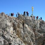 Na nejvyšší německé hoře budou dva kříže, hlavně kvůli nezodpovědným turistům