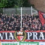 Přes 500 elitních startů, Tvrdík na tribuně i slávistický kotel