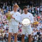 Z Alcarazova stínu na wimbledonský trůn: Sinner přepisuje příběh rivality