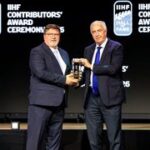 Oceněný redaktor deníku Sport Bárta: Napsal jsem román, bubnoval