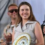 Wimbledonské hvězdy Nosková a Muchová v akci: Svatba versus bolest