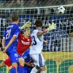Artis ukázal gólmanský talent. Bude hrát velký fotbal, řekl kouč o Kašíkovi