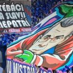 Tribuna Sever v Ostravě: Estébáci na Slavii nepatří! Baníkovci ukázali choreo proti Tvrdíkovi