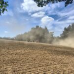 Matěj Pomahač: Končí rekordně teplé léto, trvá sucho, rostou klimatická rizika a dluhy v adaptaci krajiny