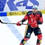 Tomášek se raduje z malé dcery a má vysvětlení pro kostrbatý úvod Pardubic Tomášek se raduje z malé dcery a má vysvětlení pro kostrbatý úvod Pardubic