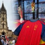 Oviedo poblázněné do fotbalu: trofeje pro šampiony, fanzóna lákala i Čechy