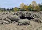 Více než 70 let zatopená vesnice Zvírotice se nyní objevuje pod vysychající slapskou přehradou